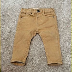 Zara 6-9M Skinny Jeans
